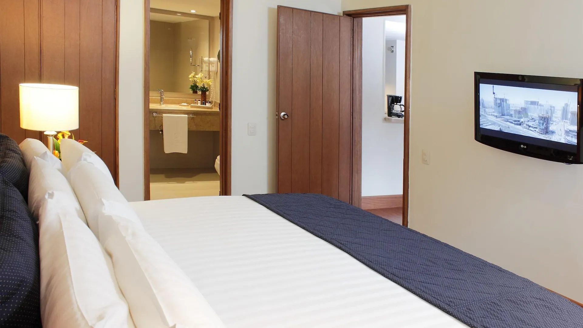 Estelar Apartamentos Bogota - La Fontana アパートホテル