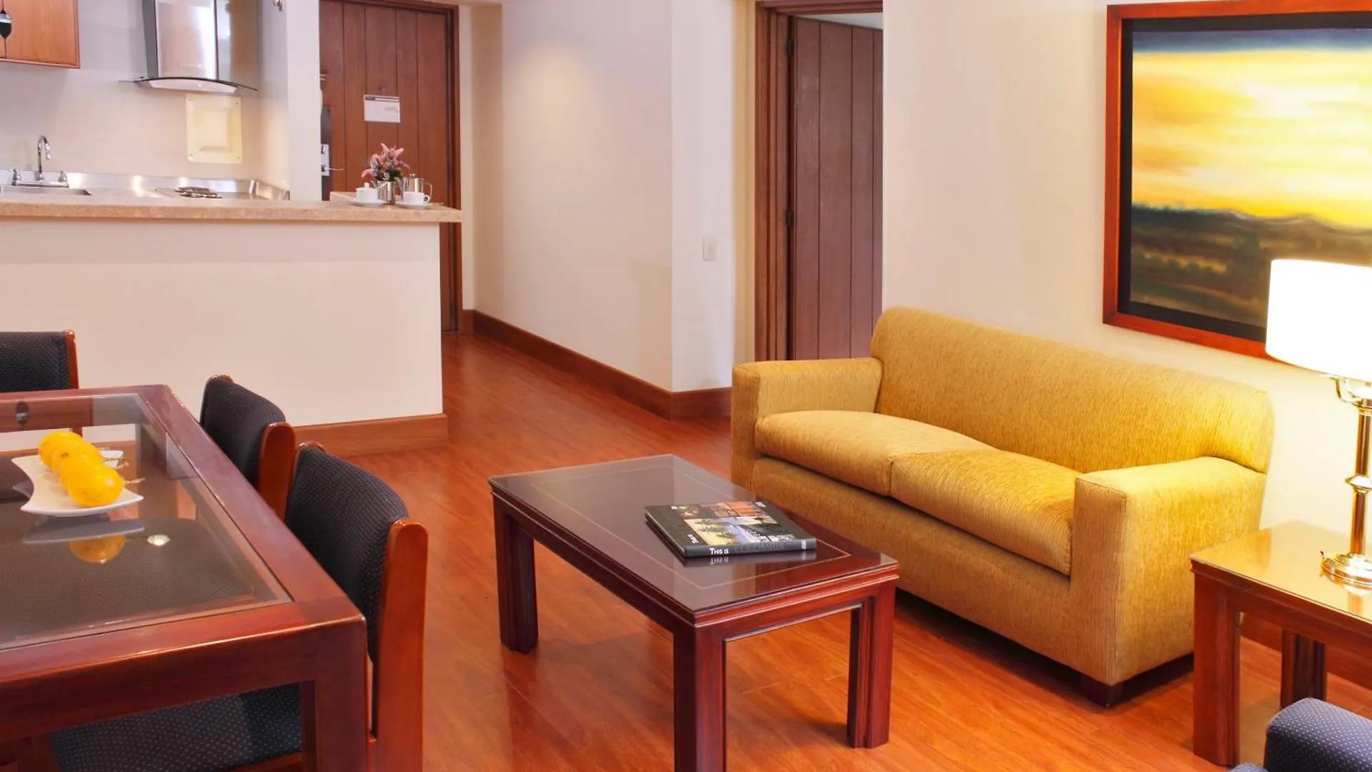 Estelar Apartamentos Bogota - La Fontana 4*,  コロンビア
