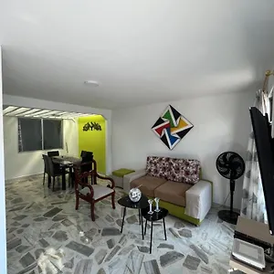 Acojedora Y Comoda Apartamento Cali