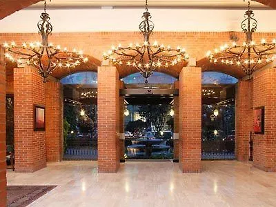 Estelar Apartamentos Bogota - La Fontana Aparthotel